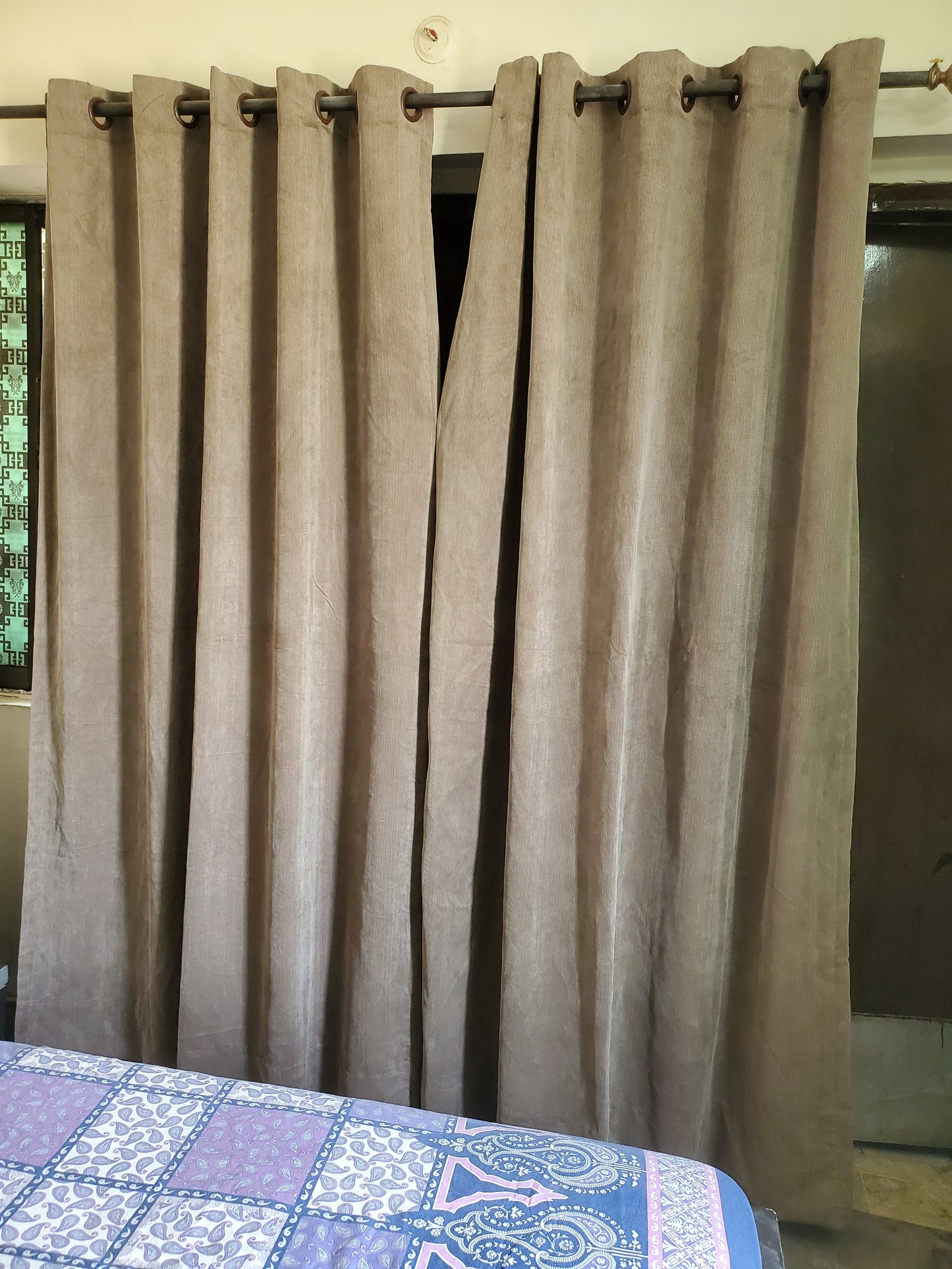 Brown block fabric curtains, with blackout ready to hang,pay advance n save 5%