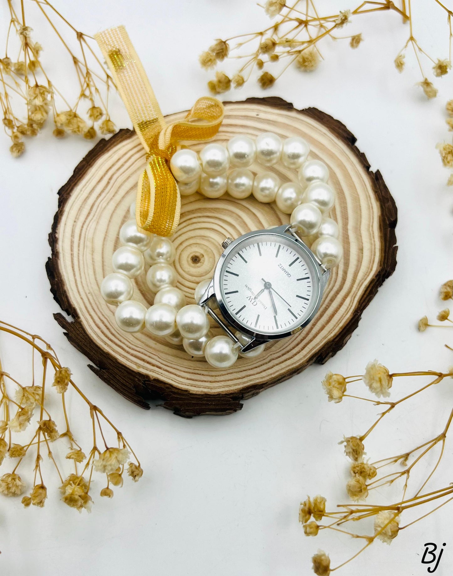 Beautiful double layer watch